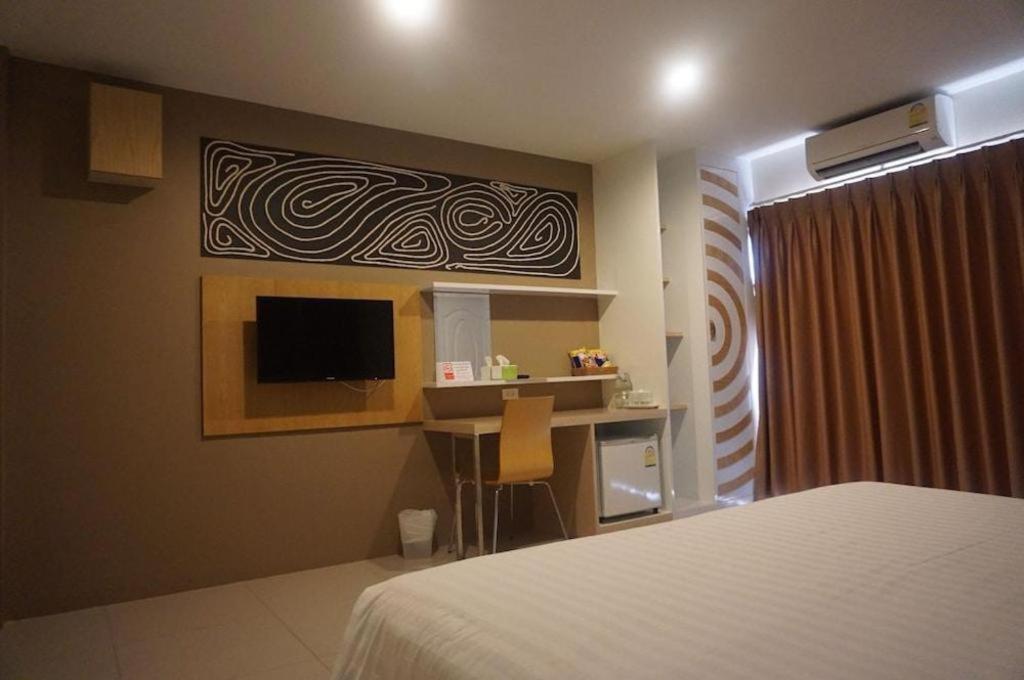 The Rice Hotel Roi Et Esterno foto