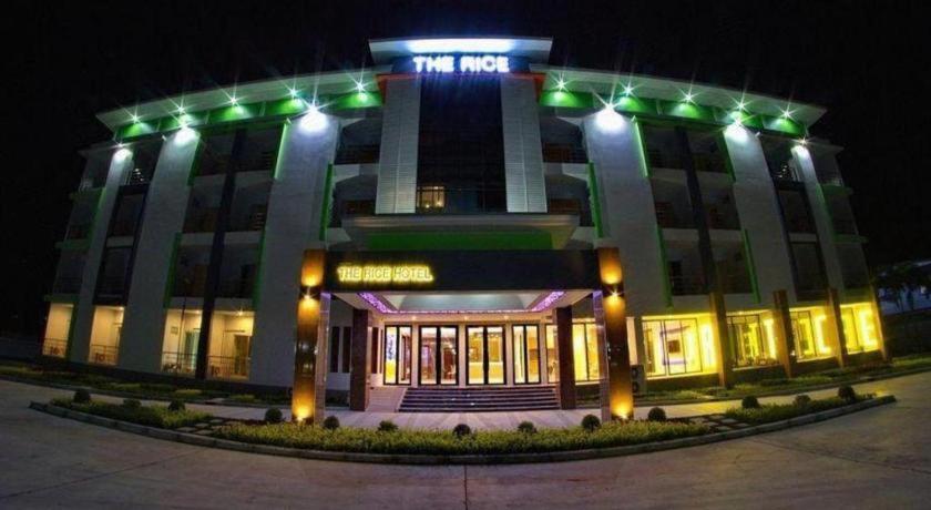 The Rice Hotel Roi Et Esterno foto