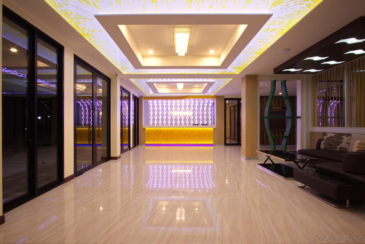 The Rice Hotel Roi Et Esterno foto